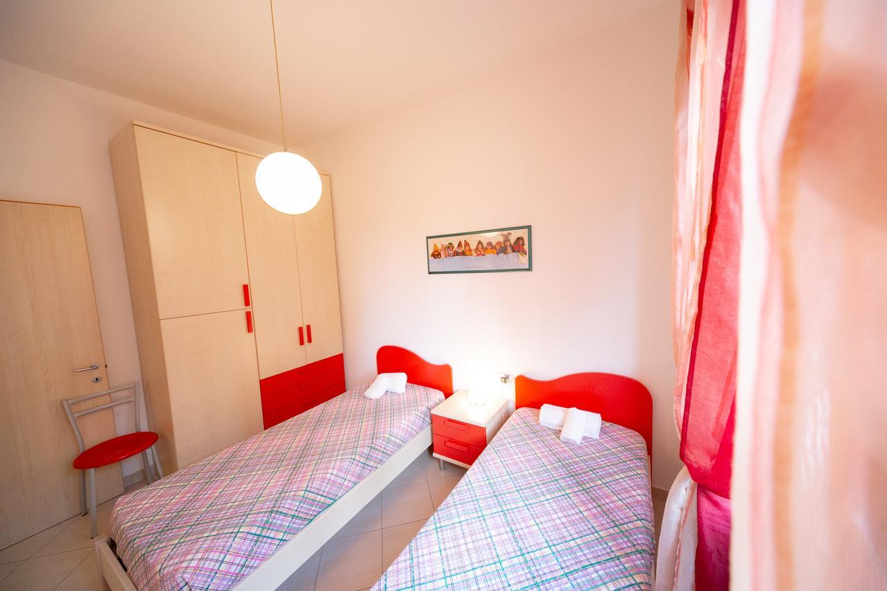 Appartamenti Sottomarina Carla Exterior foto
